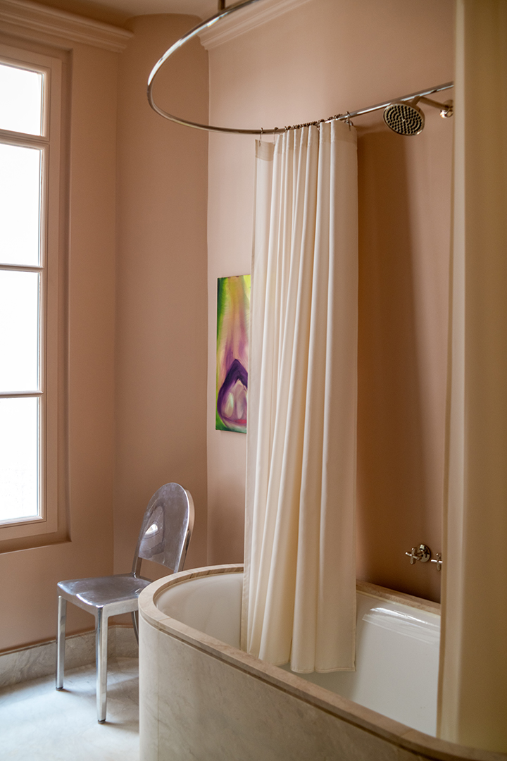 YinjiSpace Rodolphe Parente x Apartment Canal Saint Martin